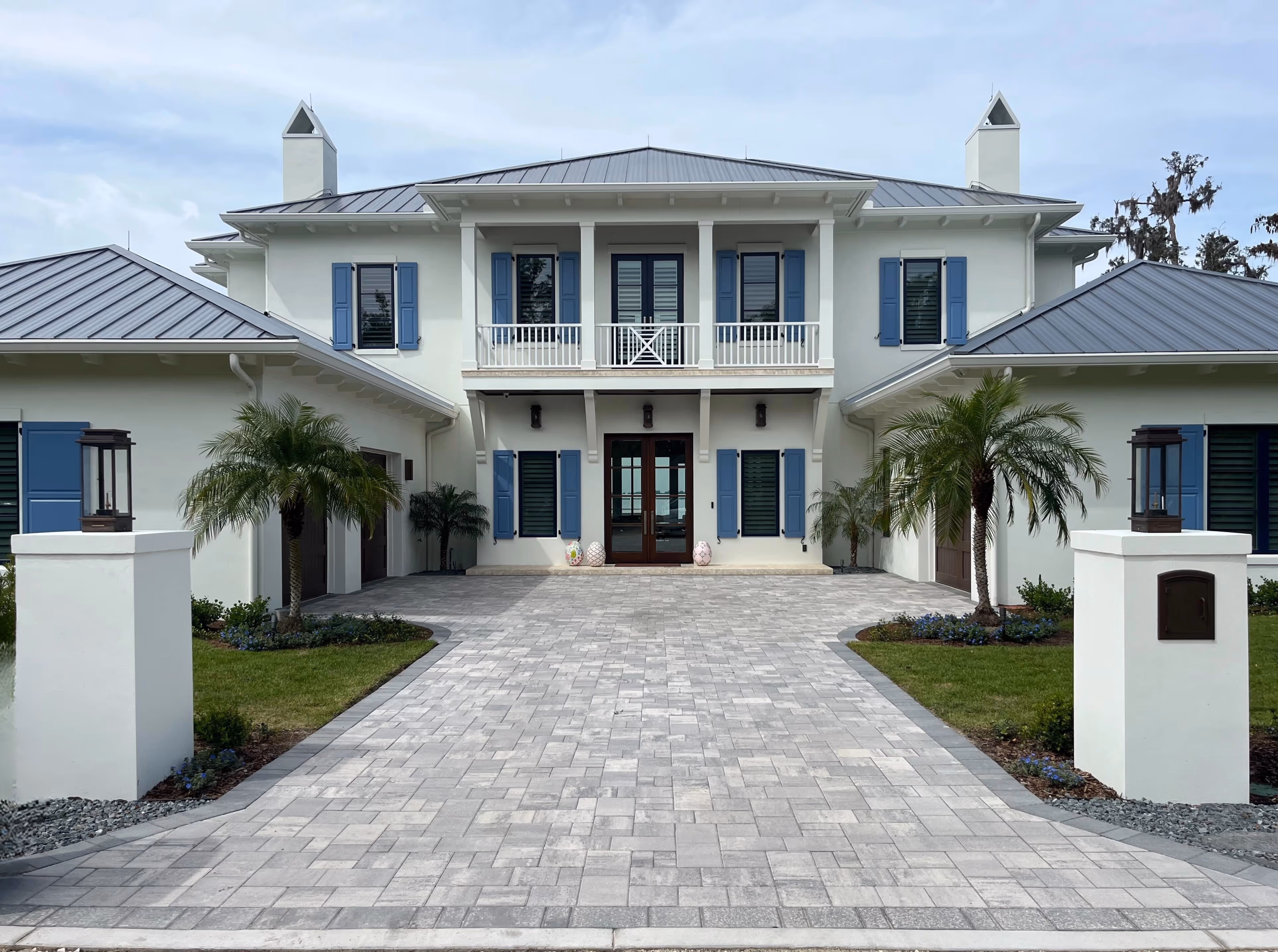 Premium paver surface installed by Alliance Pavers